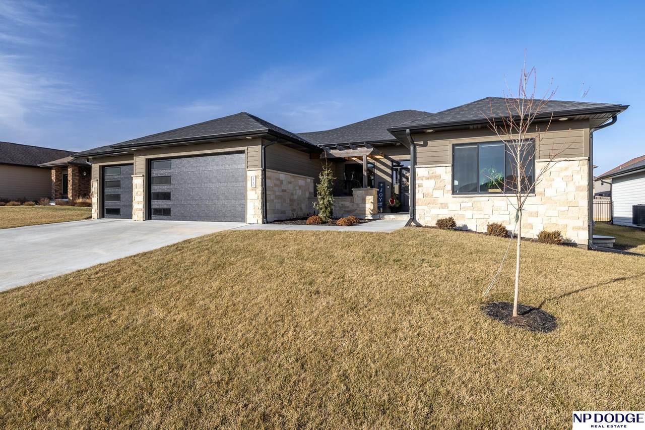https://bt-photos.global.ssl.fastly.net/omaha/1280_boomver_1_22602211-2.jpg