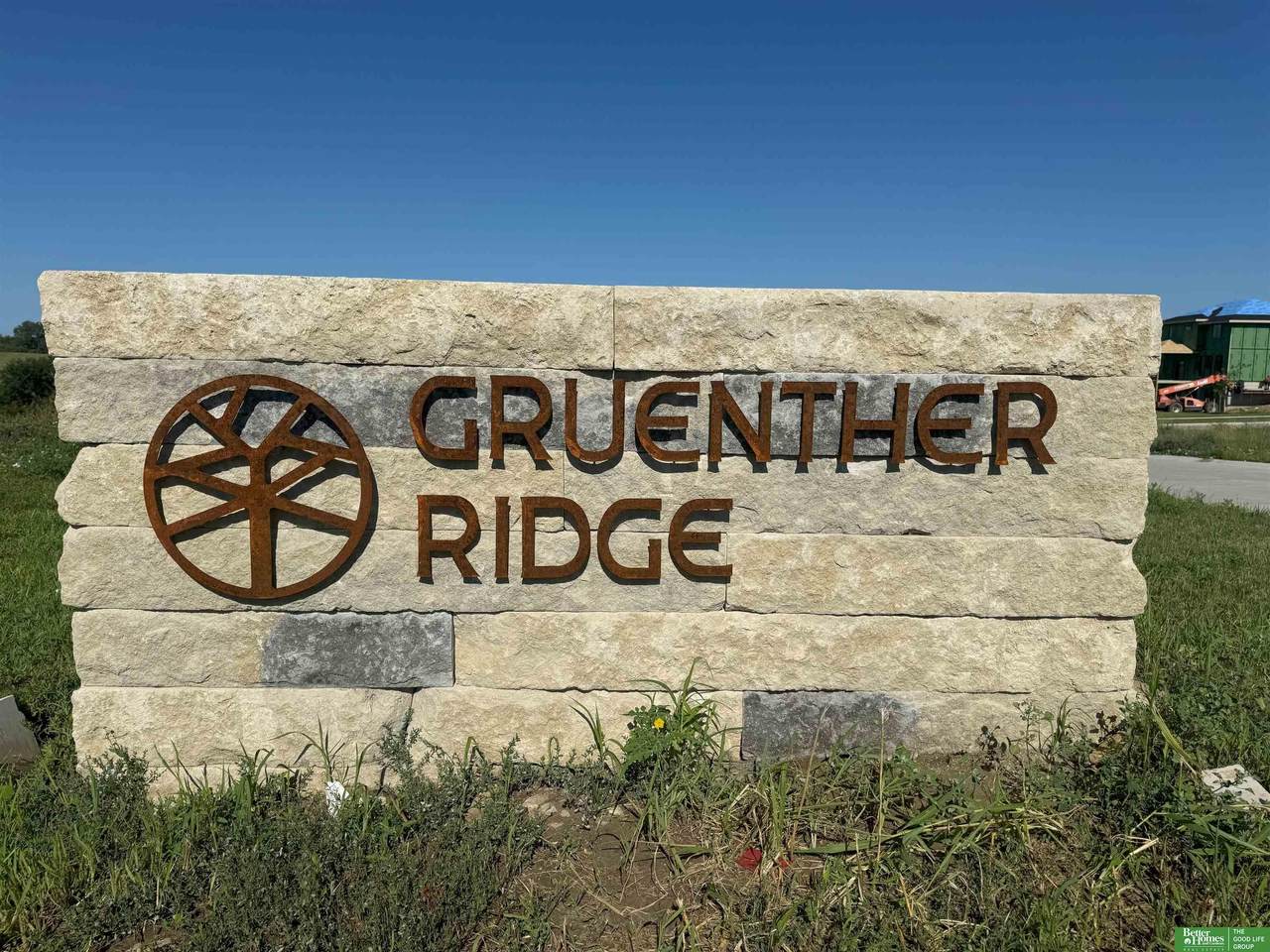 21911 Amber Drive - Photo 1