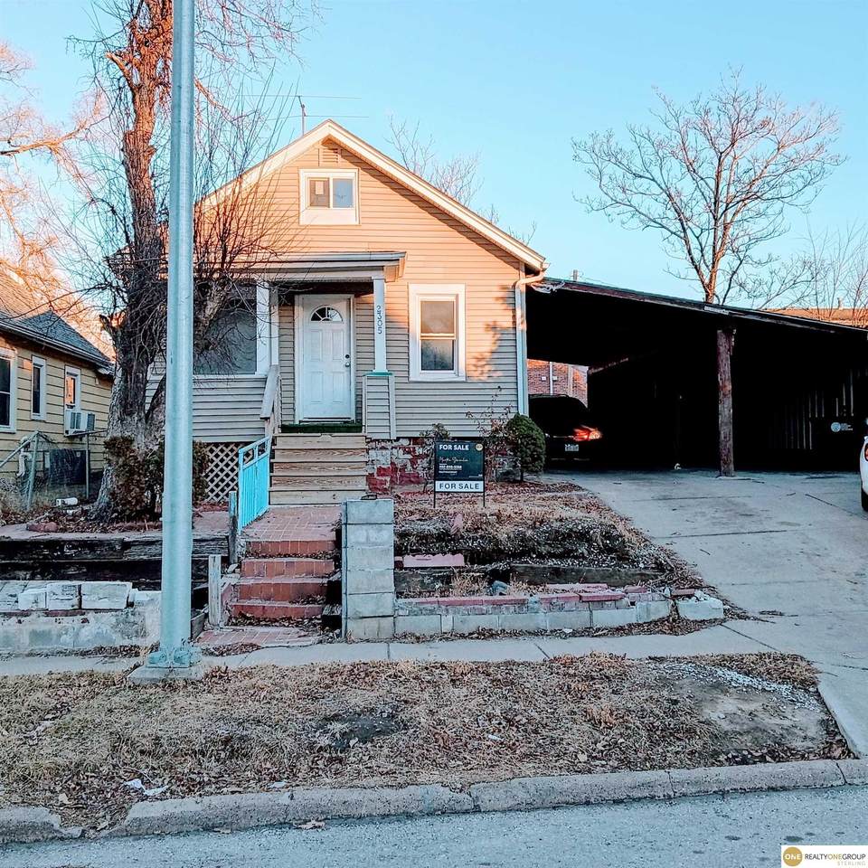 2305 21st Street - Photo 1