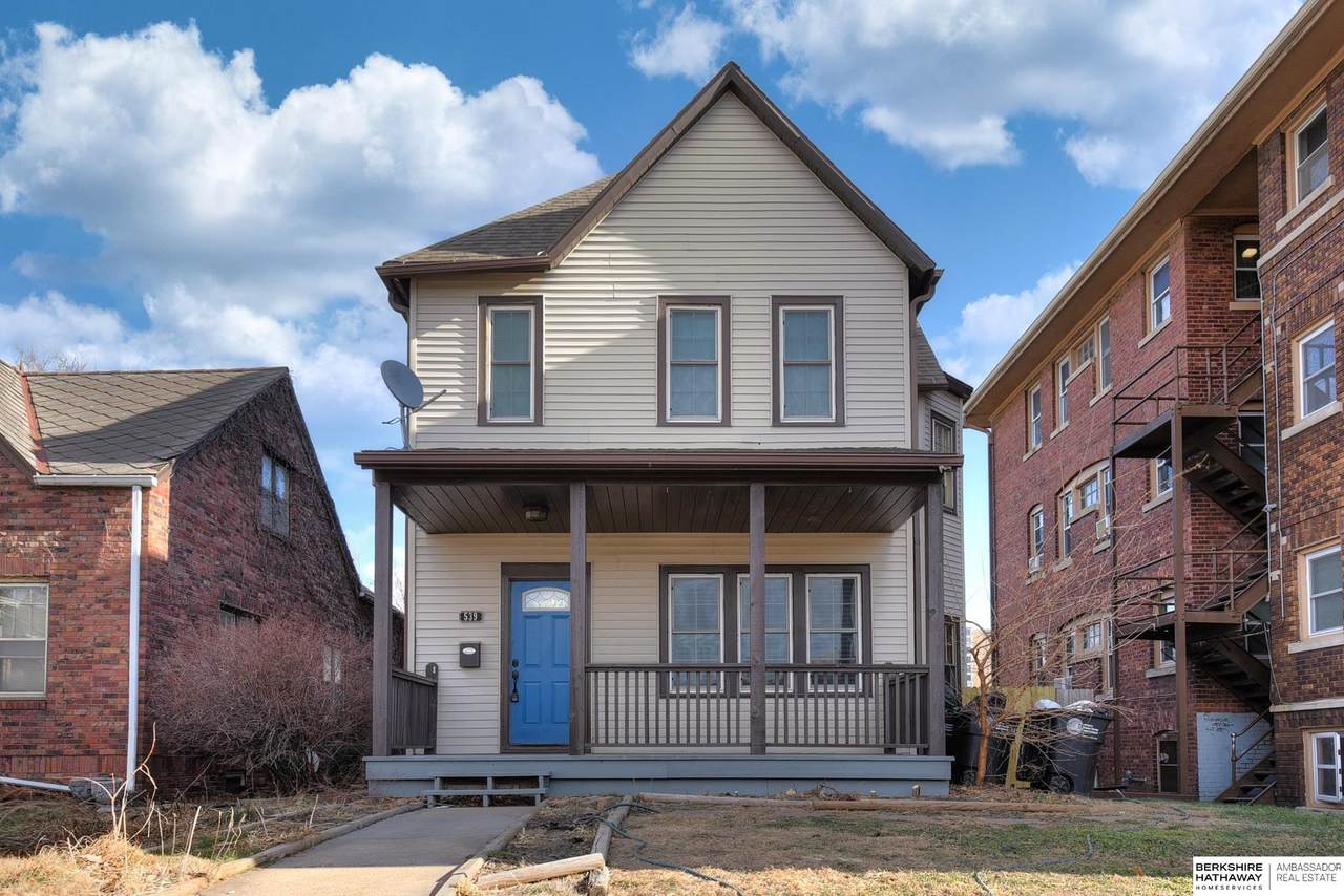 539 Park Avenue - Photo 1