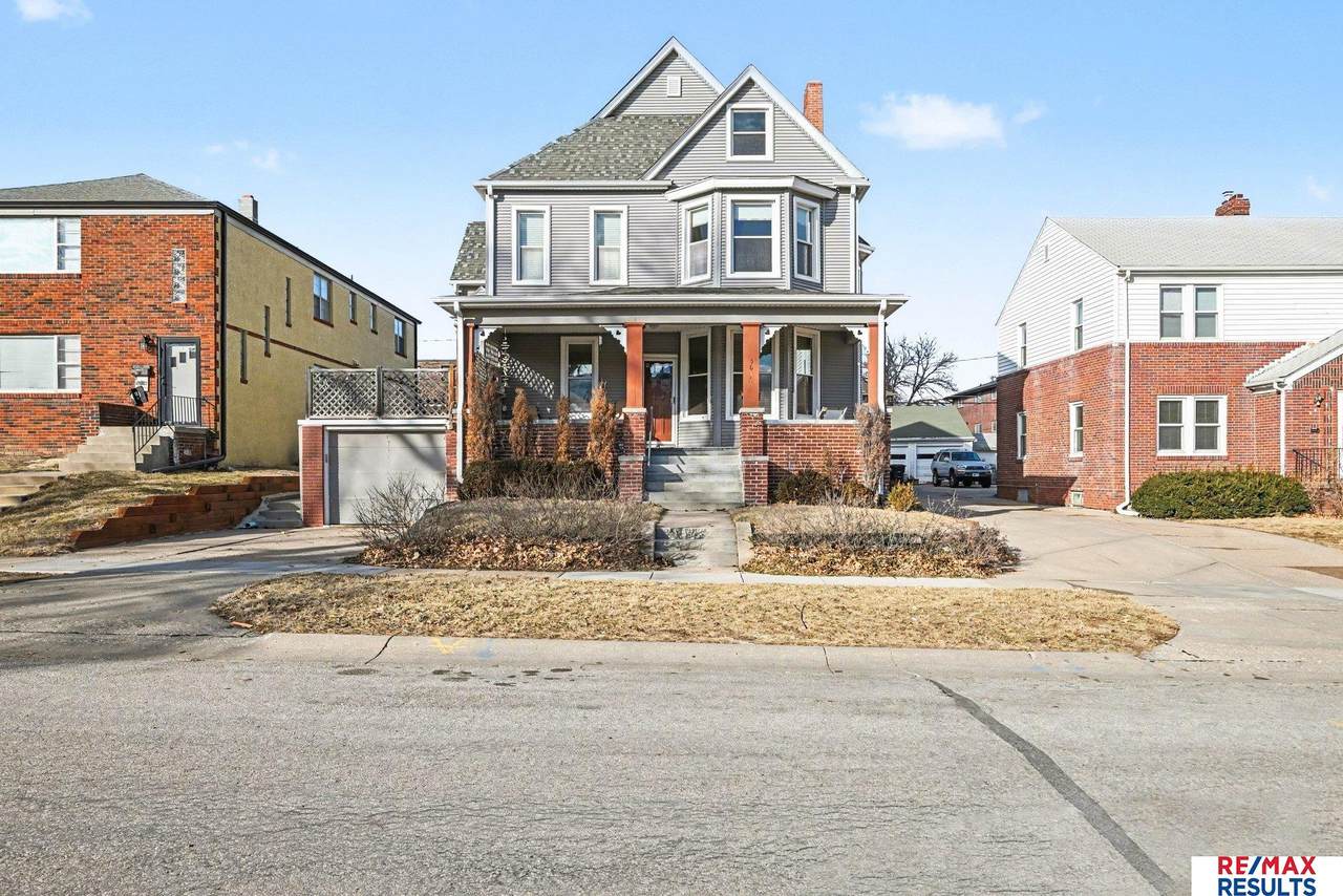5012 Cass Street - Photo 1