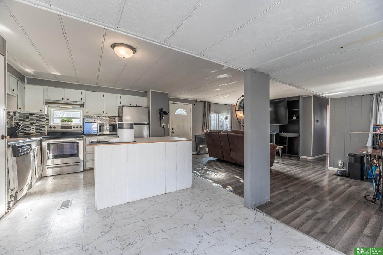 4124 127 Plaza - Photo 1