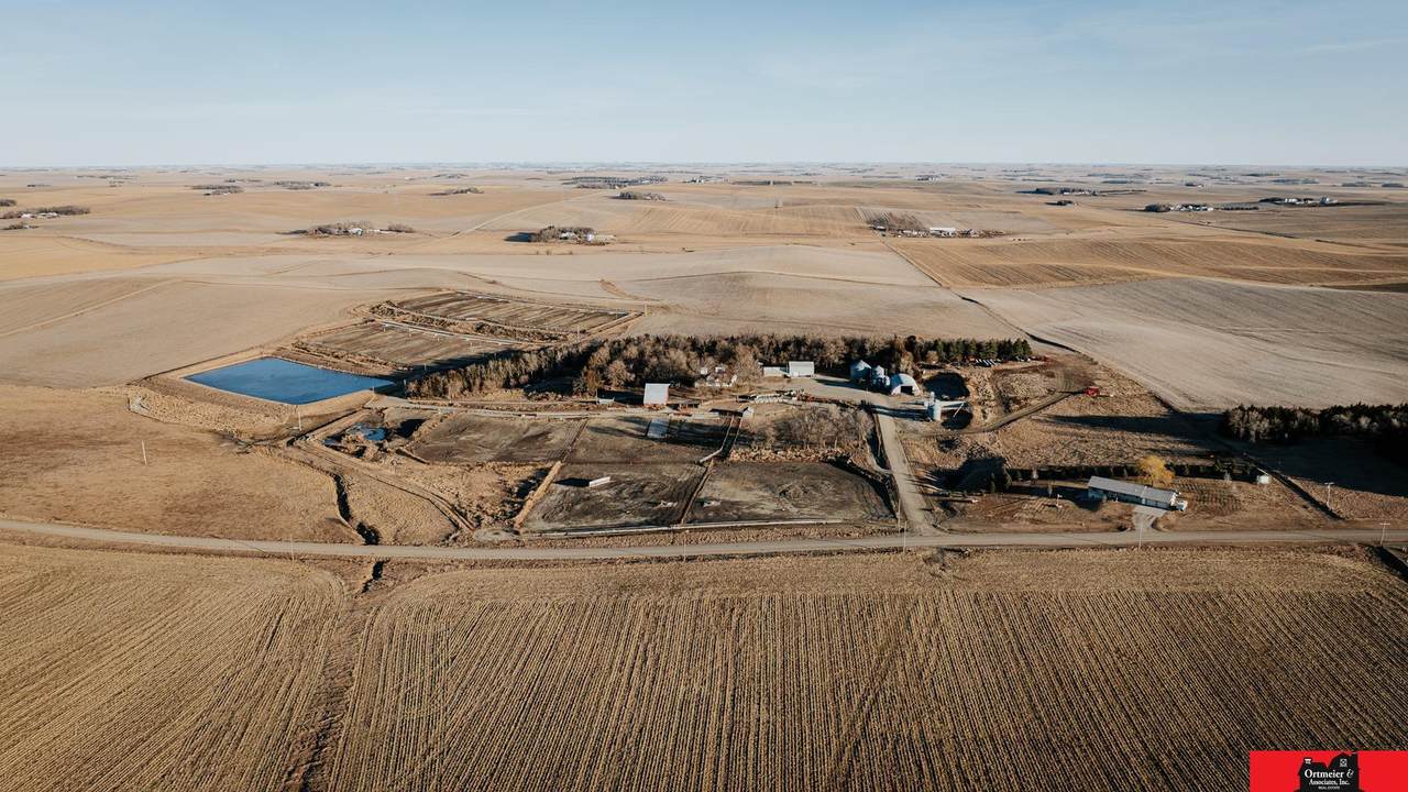 1245 M Avenue - Photo 1