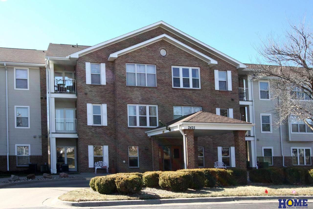 2425 Folkways Boulevard - Photo 1