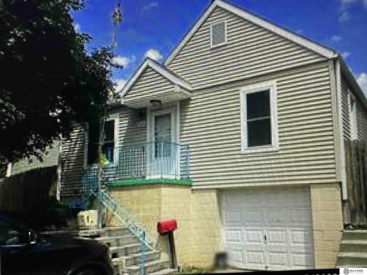 3860 Franklin Street - Photo 1