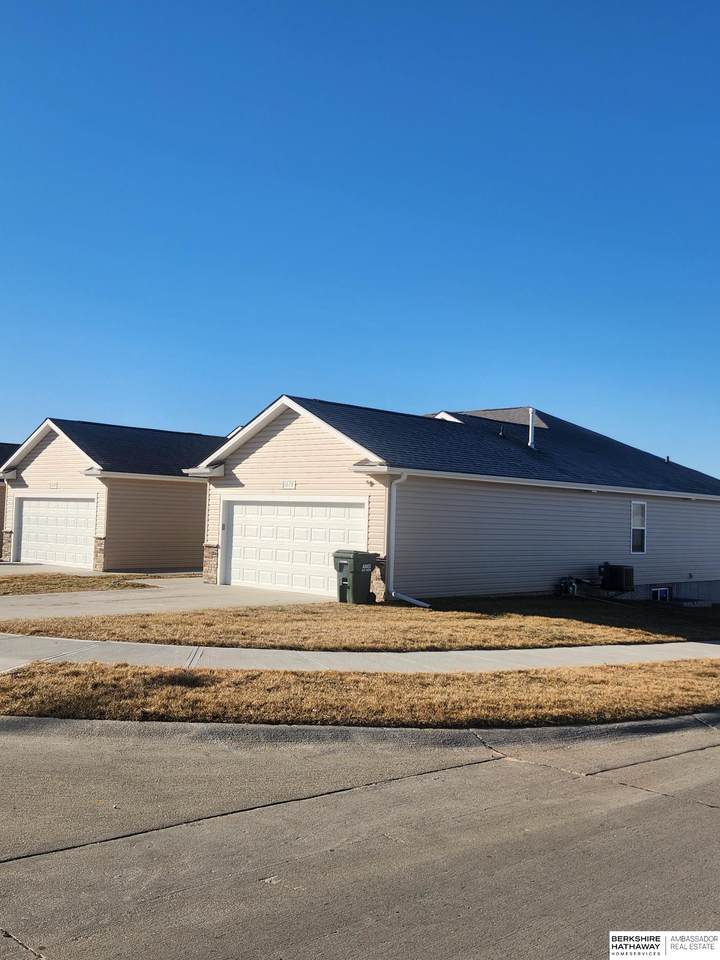 https://bt-photos.global.ssl.fastly.net/omaha/1280_boomver_1_22606115-2.jpg