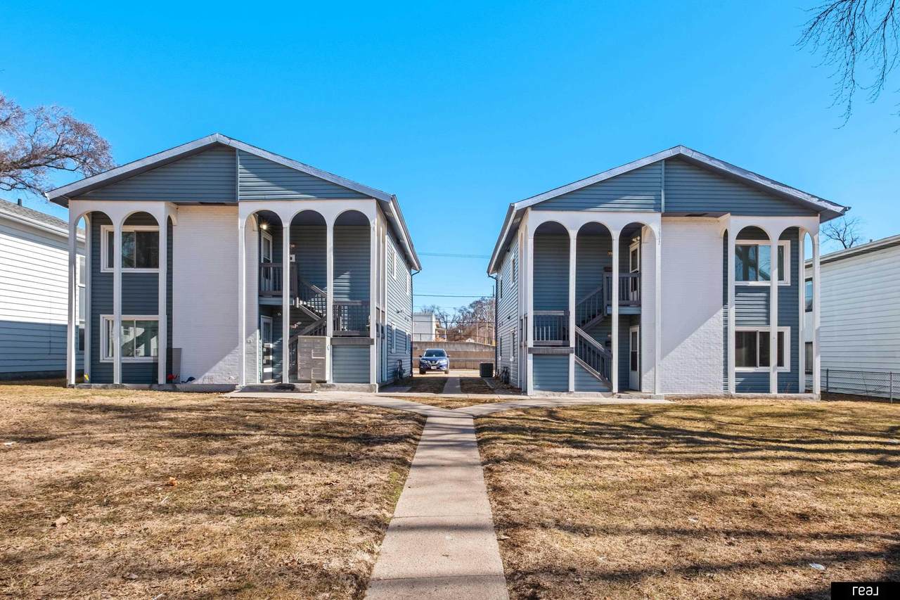 4413 60th Avenue - Photo 1