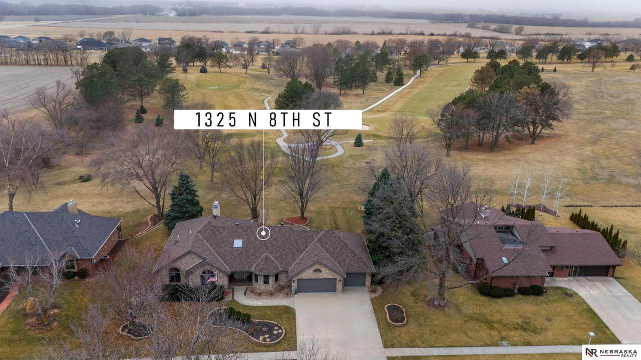 1325 8th Street - Photo 1