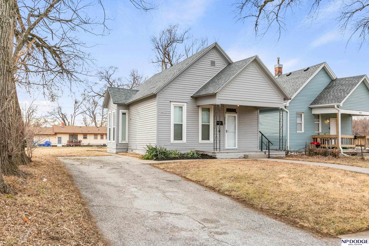 2623 Spencer Street - Photo 1