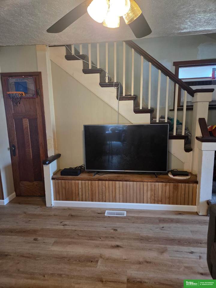 https://bt-photos.global.ssl.fastly.net/omaha/1280_boomver_1_22607390-2.jpg