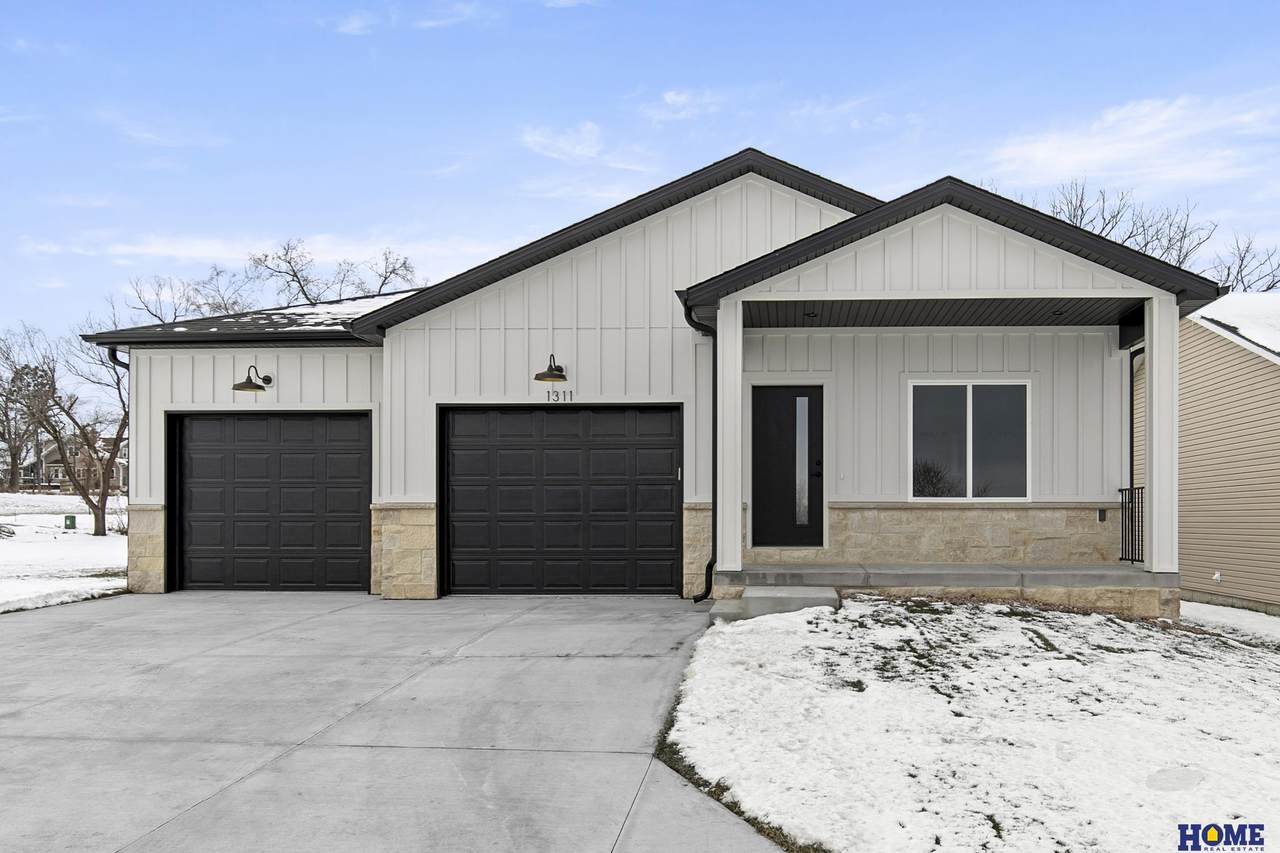 1311 36th Street - Photo 1