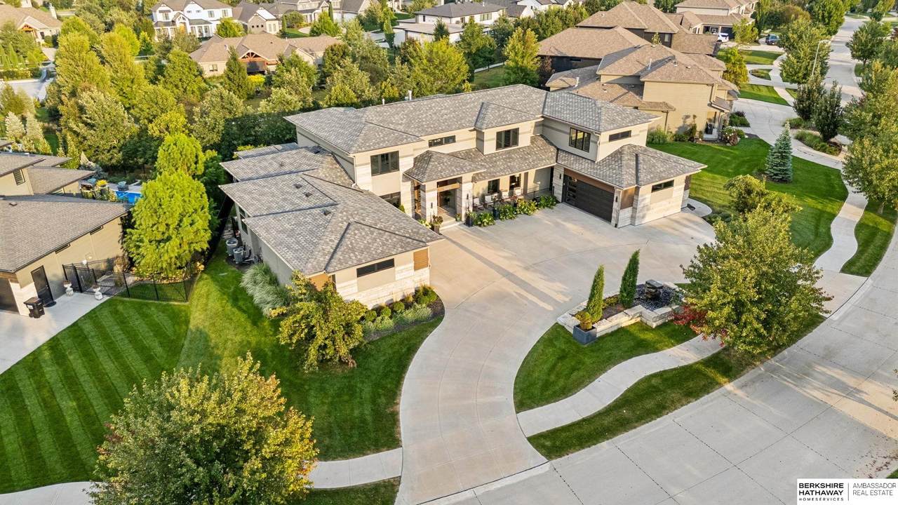 1605 219th Avenue - Photo 1