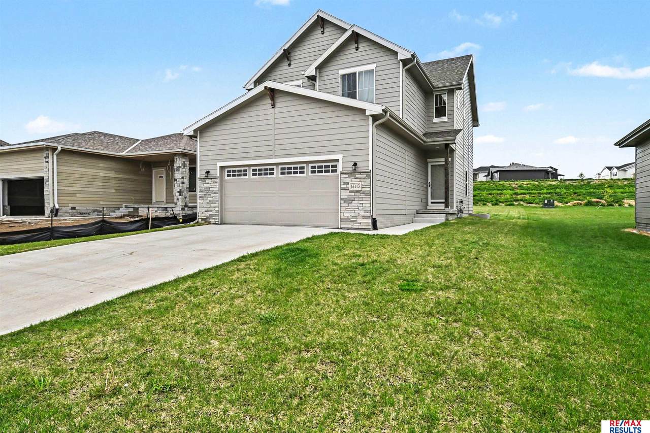 16113 Isabella Street - Photo 1