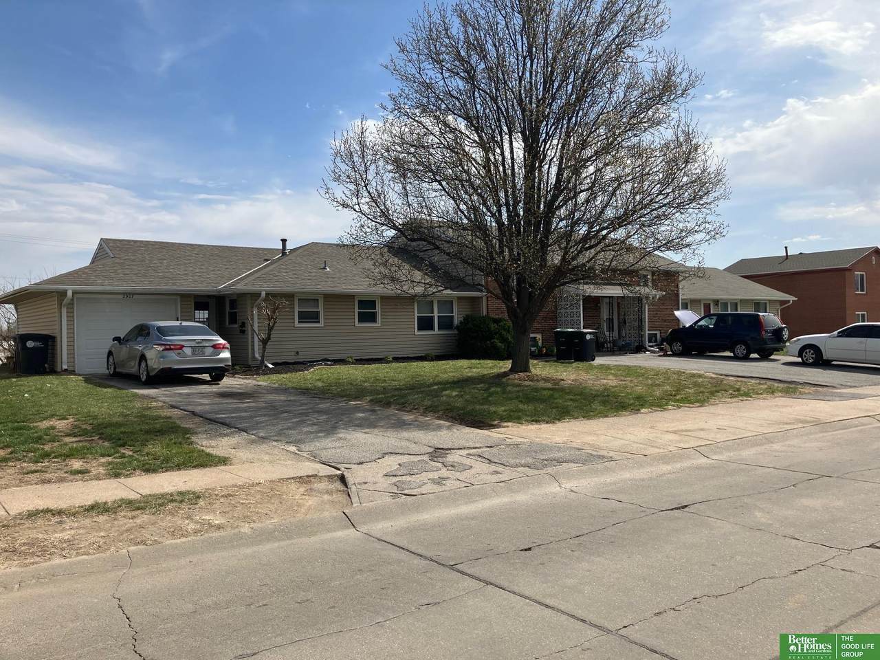 2913 134th Avenue - Photo 1