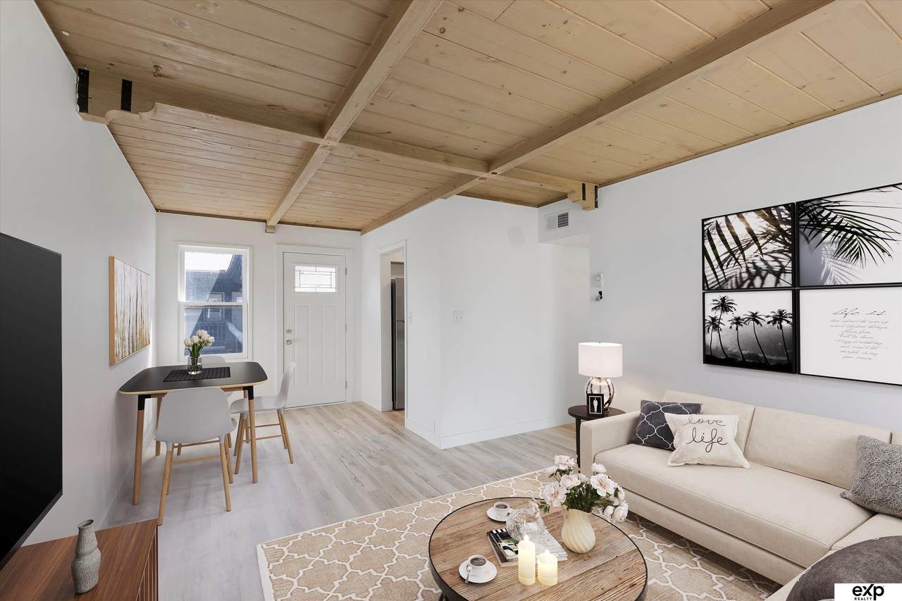 1625 E Street - Photo 1