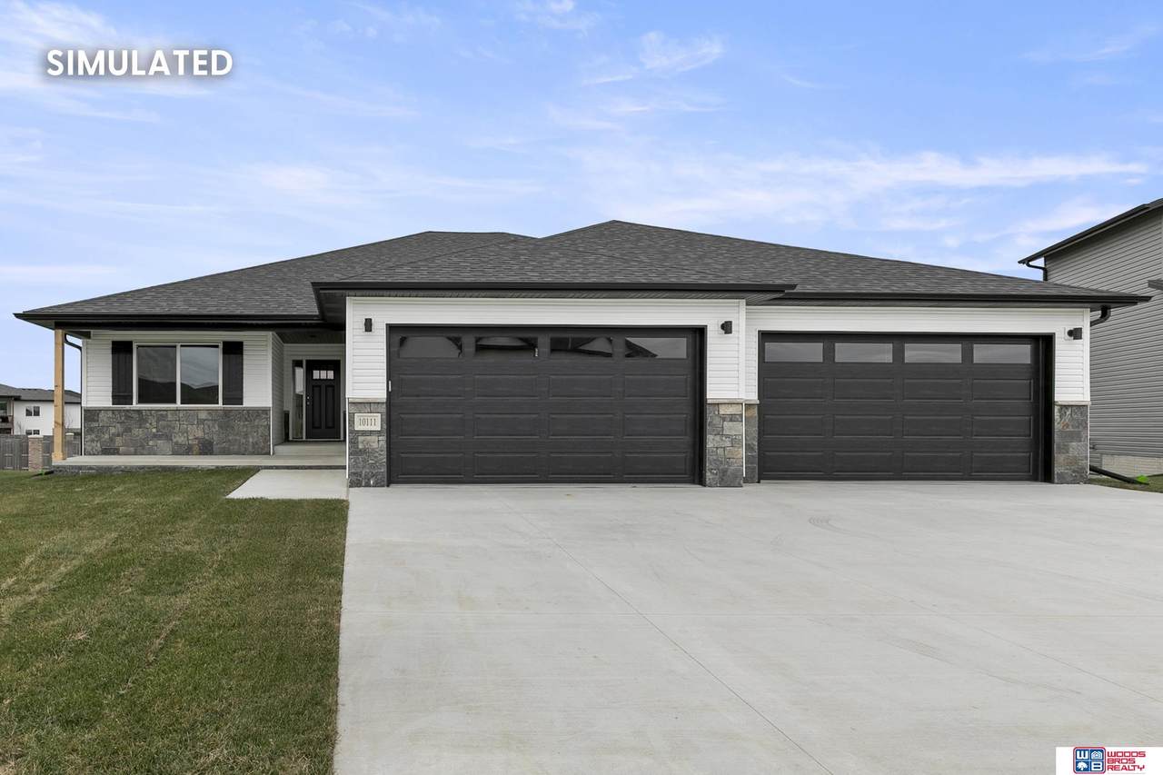 715 106th Street - Photo 1