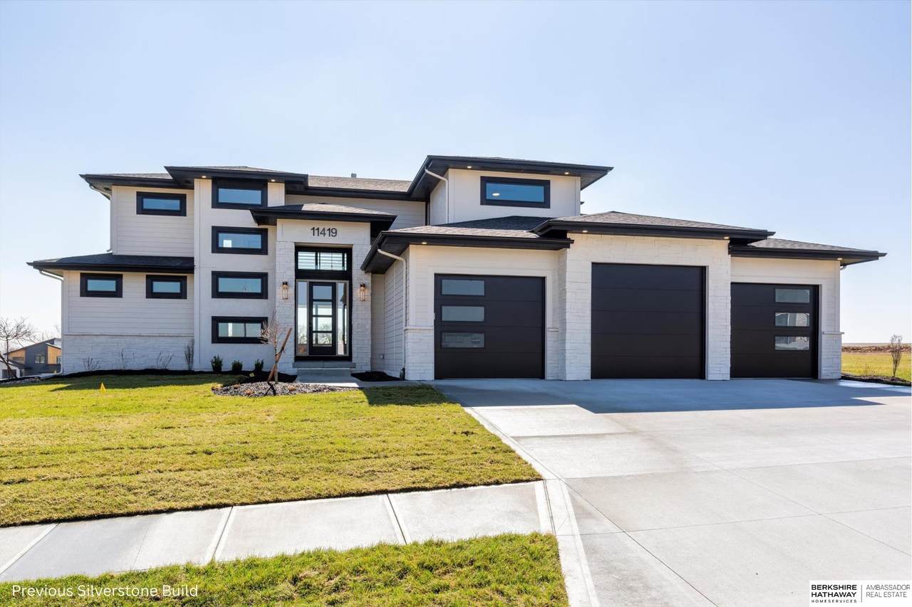 21804 Hackberry Drive - Photo 1