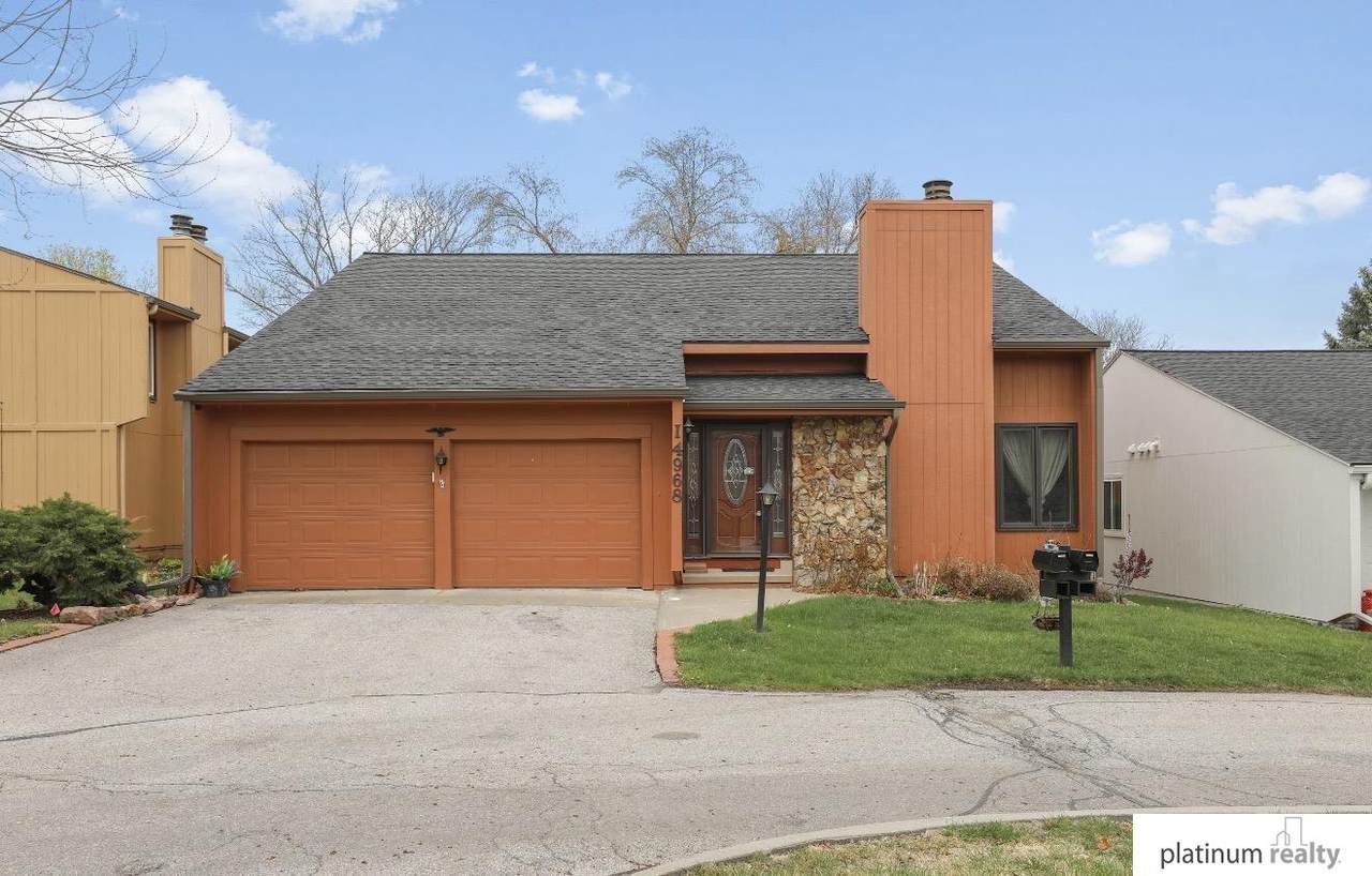 14968 Weir Plaza - Photo 1
