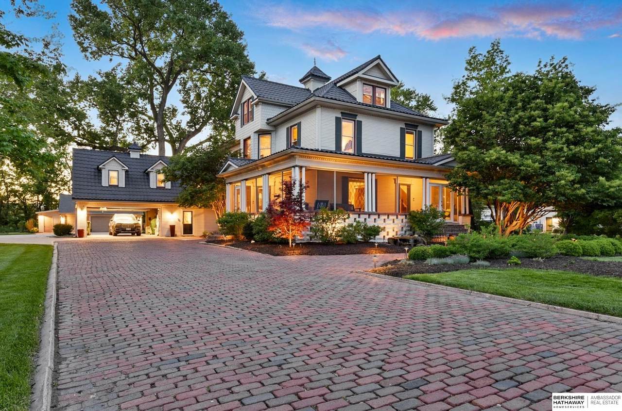 512 Spruce Street - Photo 1
