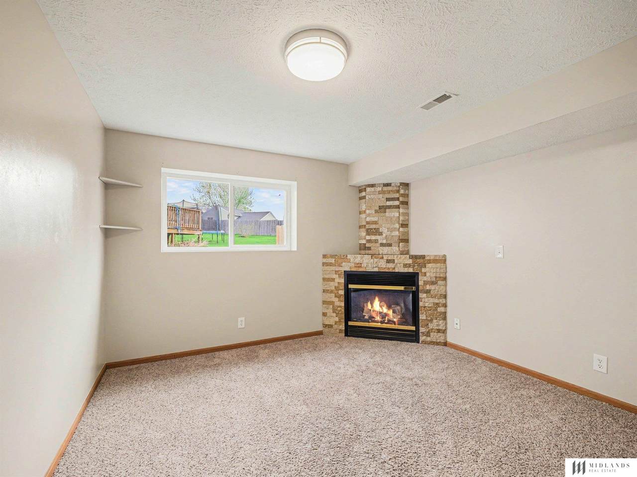 2707 Canyon Circle - Photo 1