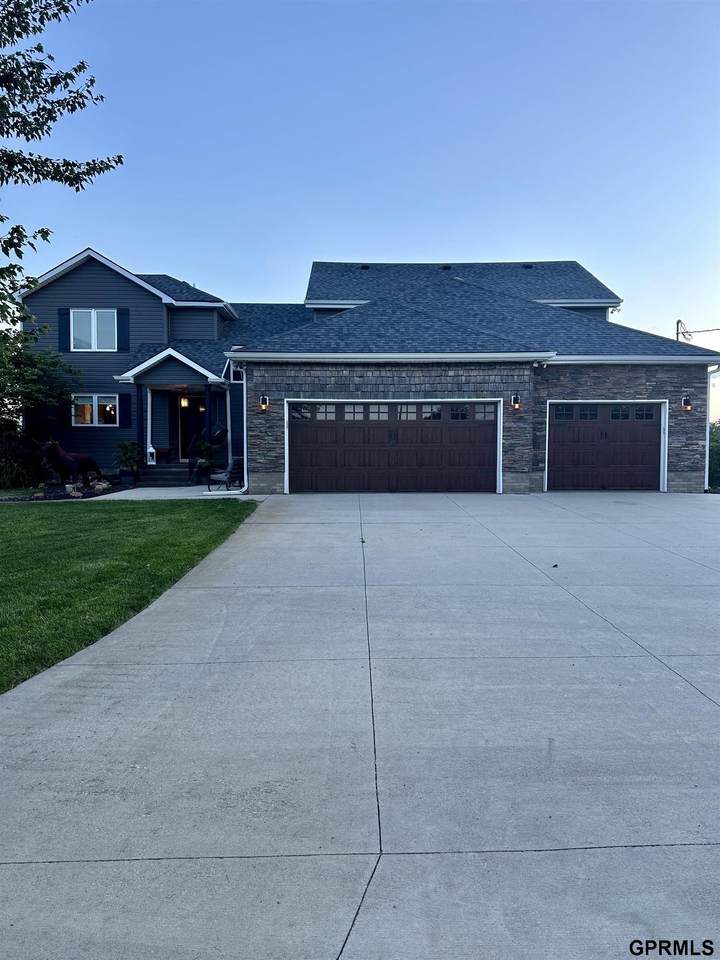 7465 County Road 5 - Photo 1
