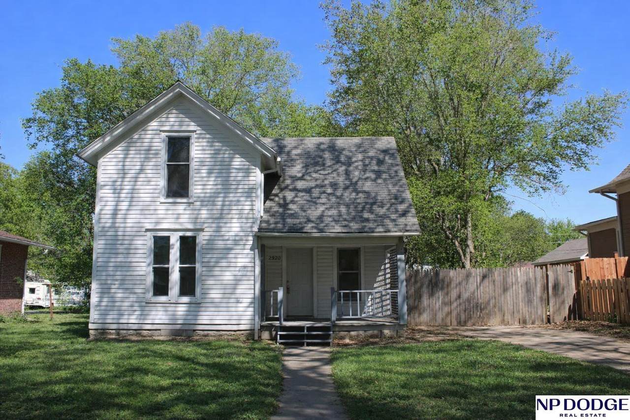 2932 50Th Street - Photo 1