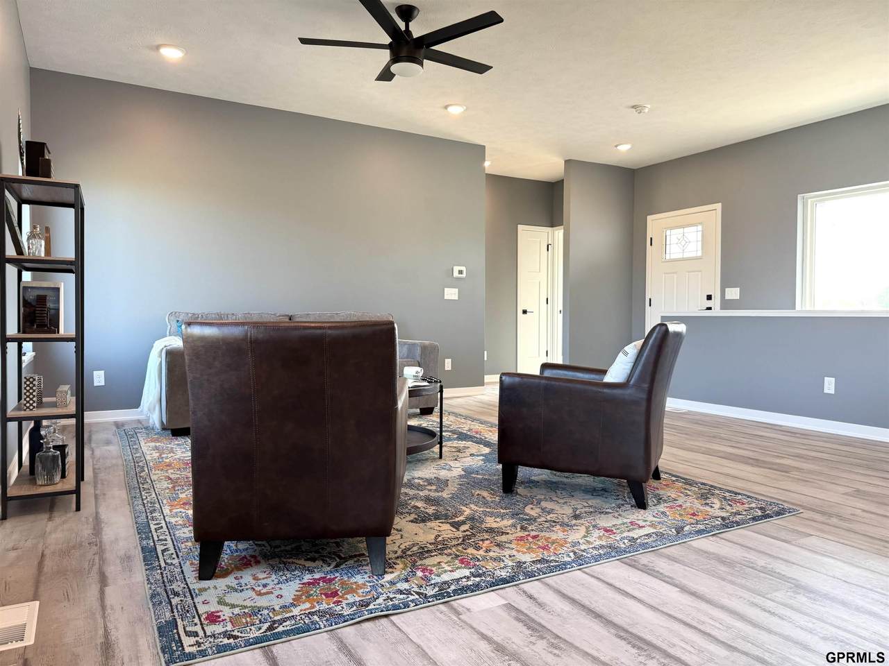 https://bt-photos.global.ssl.fastly.net/omaha/1280_boomver_1_22611358-2.jpg
