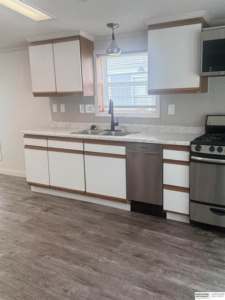 6363 Grover Street - Photo 1