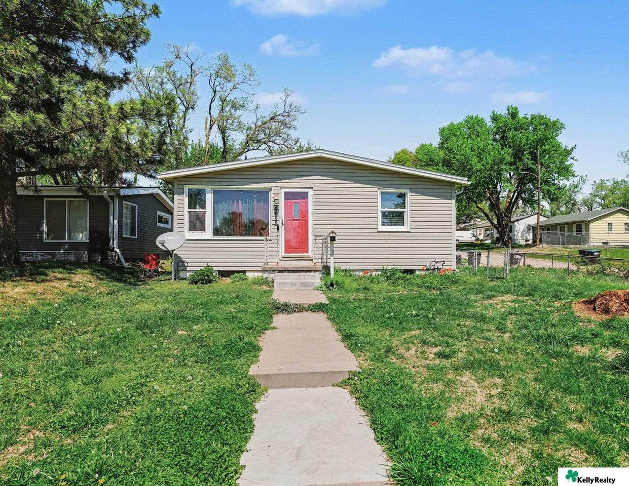 4652 Redick Avenue - Photo 1