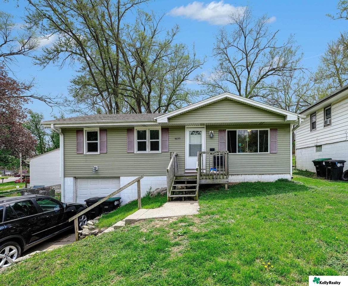 4655 Nebraska Avenue - Photo 1