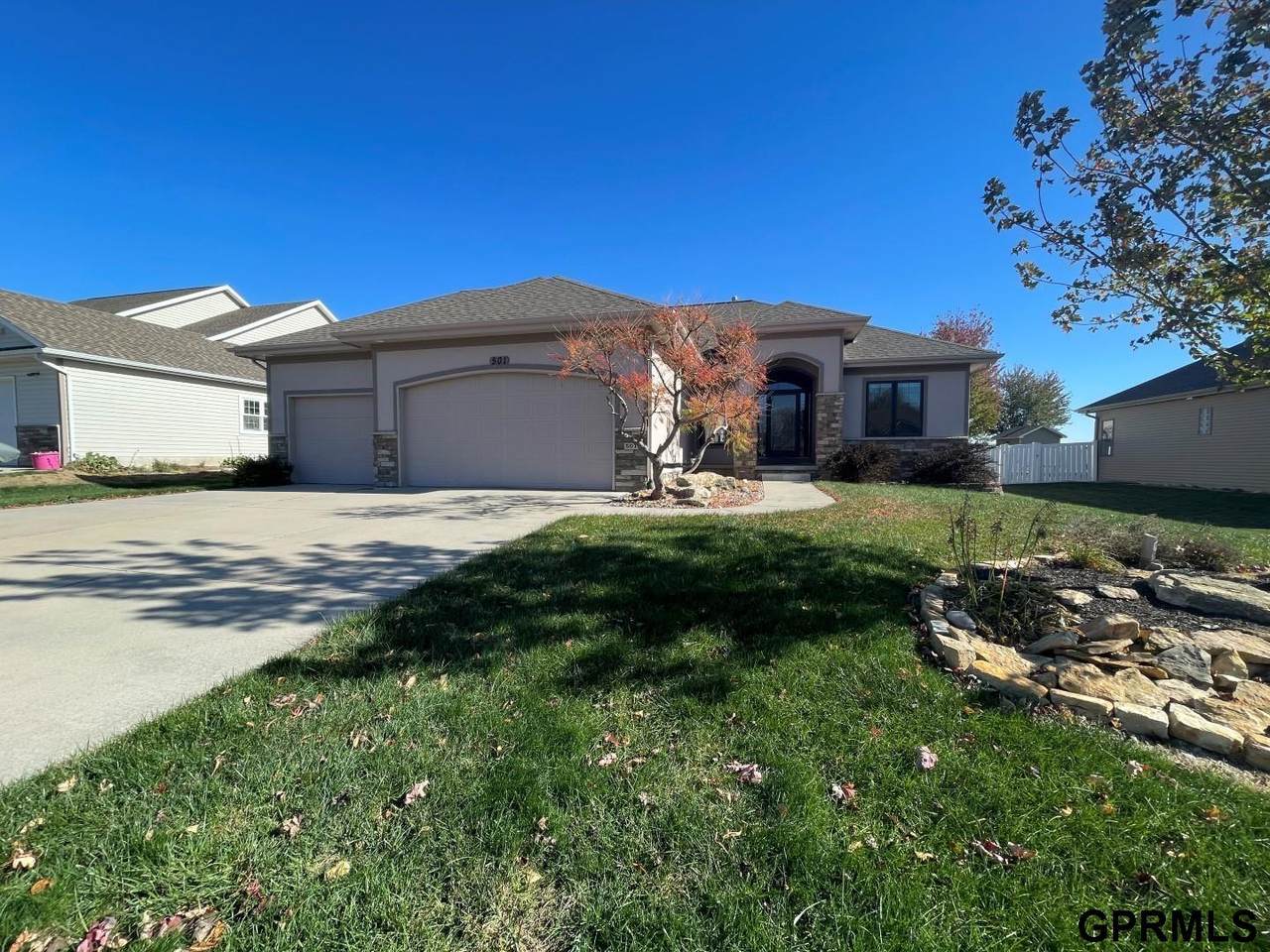 501 9th Street - Photo 1