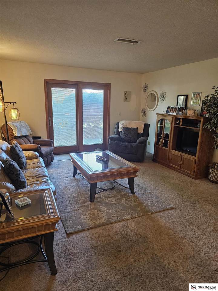https://bt-photos.global.ssl.fastly.net/omaha/1280_boomver_1_22612267-2.jpg