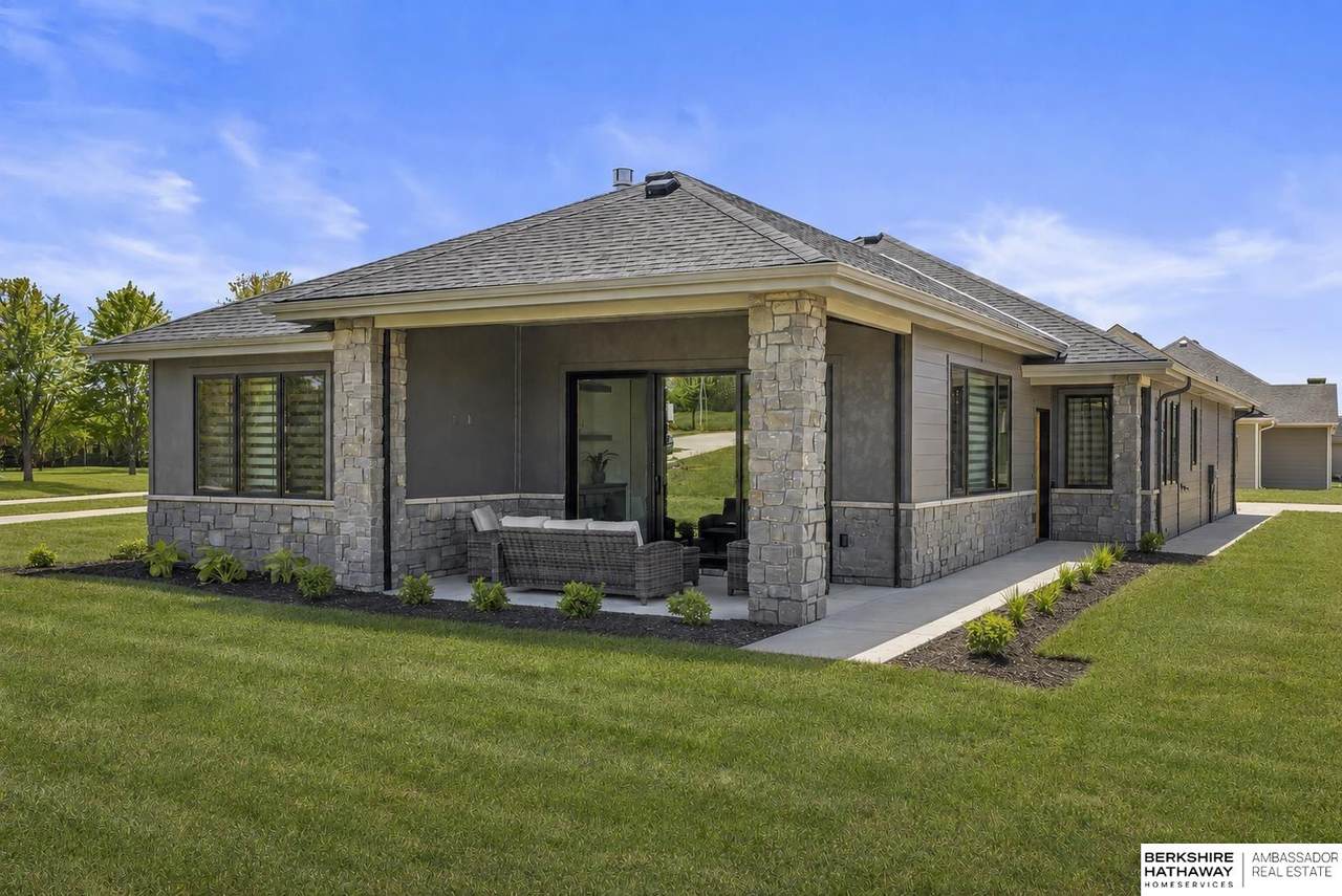 https://bt-photos.global.ssl.fastly.net/omaha/1280_boomver_1_22612287-2.jpg