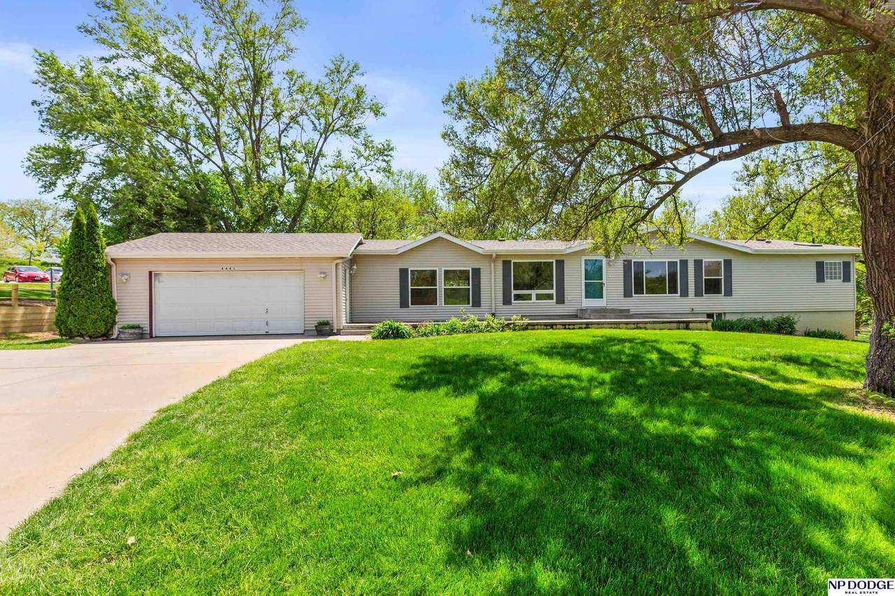 4441 Bernadette Avenue - Photo 1