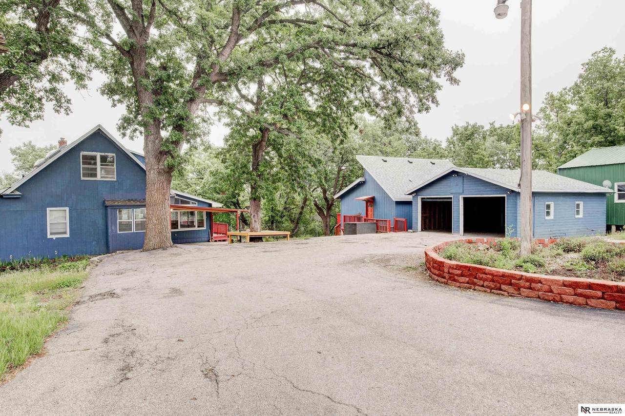 9861 60th Street - Photo 1