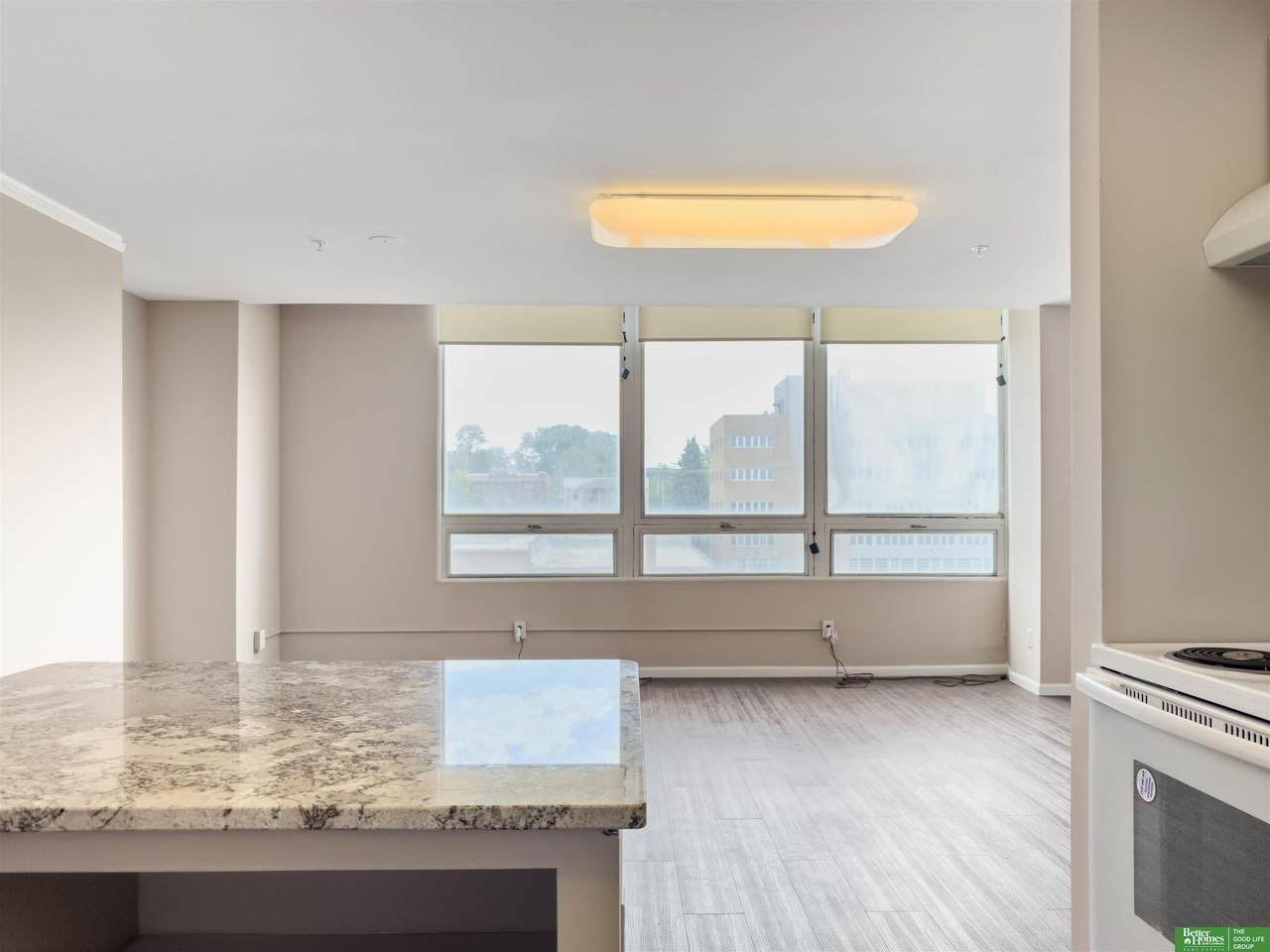 3000 Farnam Street - Photo 1
