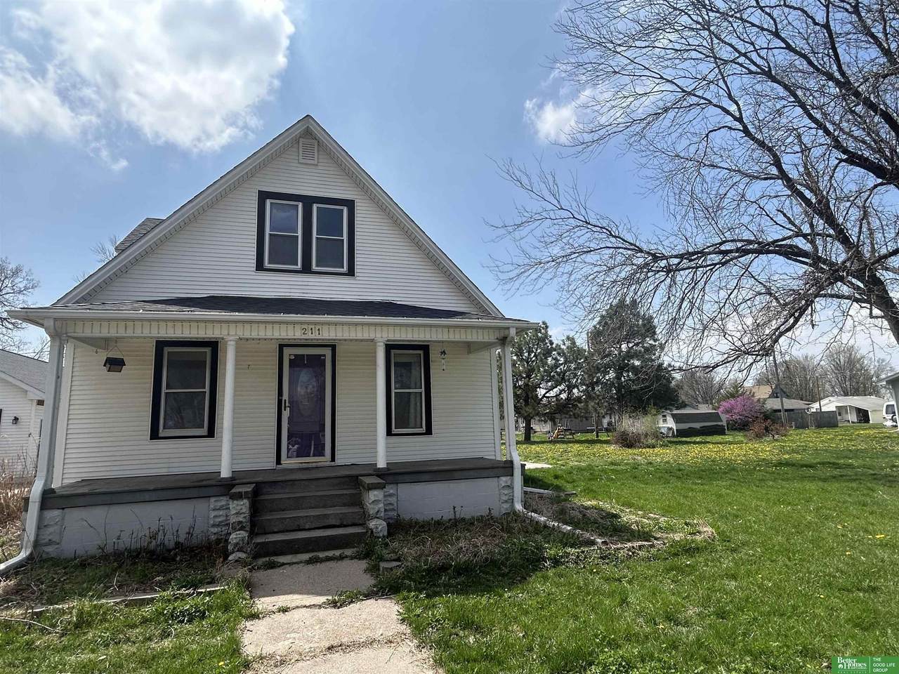 211 Alexander Street - Photo 1