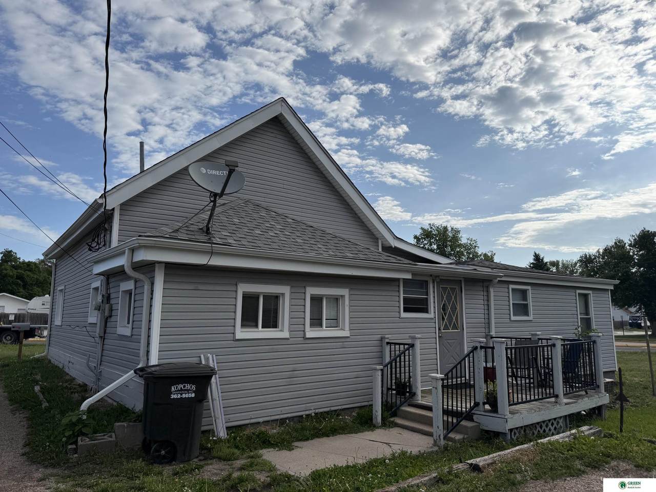 106 11th Street - Photo 1