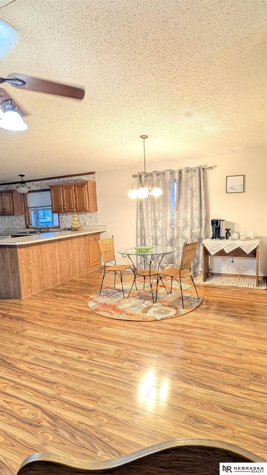 https://bt-photos.global.ssl.fastly.net/omaha/1280_boomver_1_22614531-2.jpg