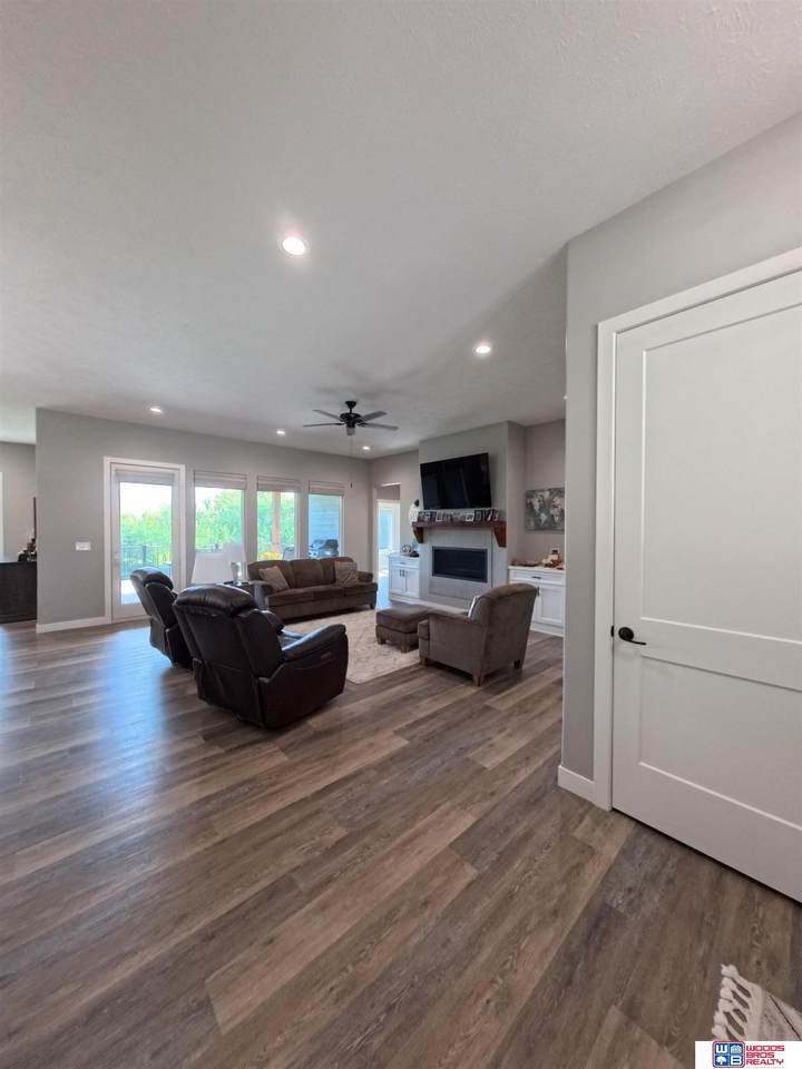 https://bt-photos.global.ssl.fastly.net/omaha/1280_boomver_1_22614606-2.jpg