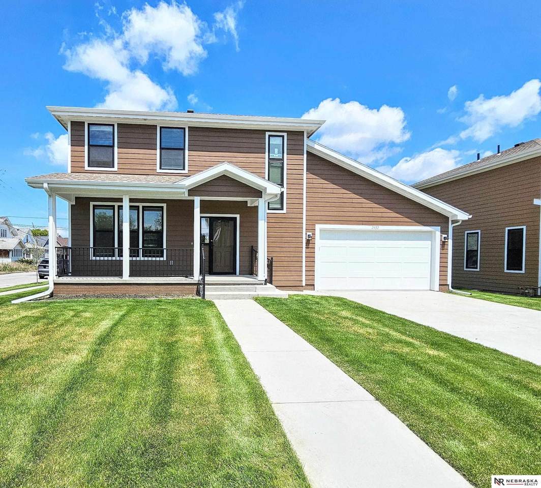 2432 Patrick Avenue - Photo 1