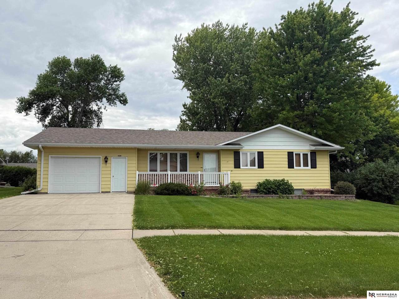102 Ken Miller Circle - Photo 1