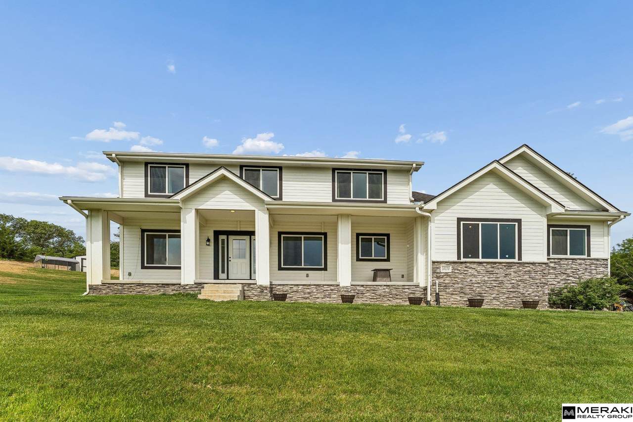 10270 Crystal Lake Drive - Photo 1