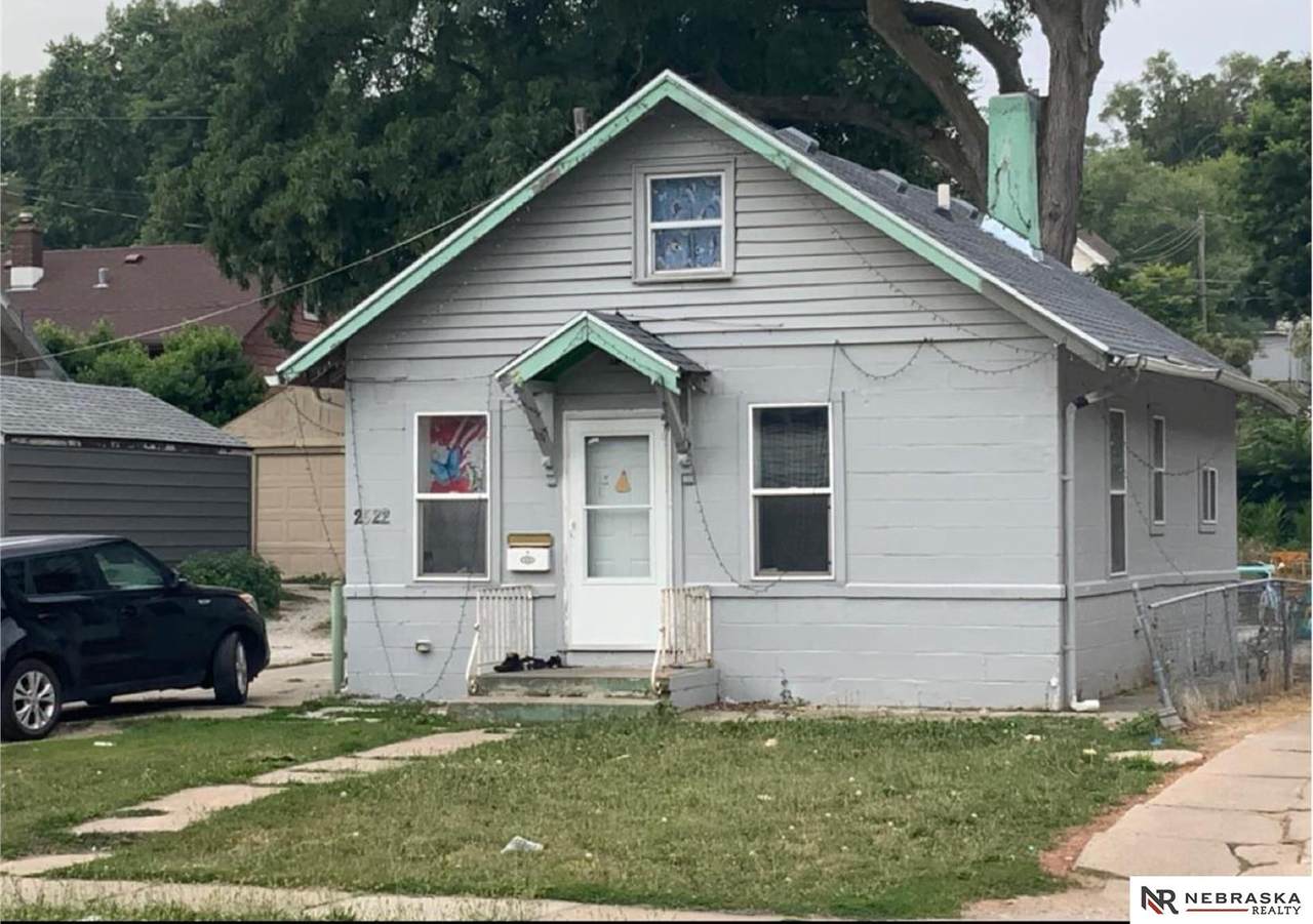 2522 21 Street - Photo 1