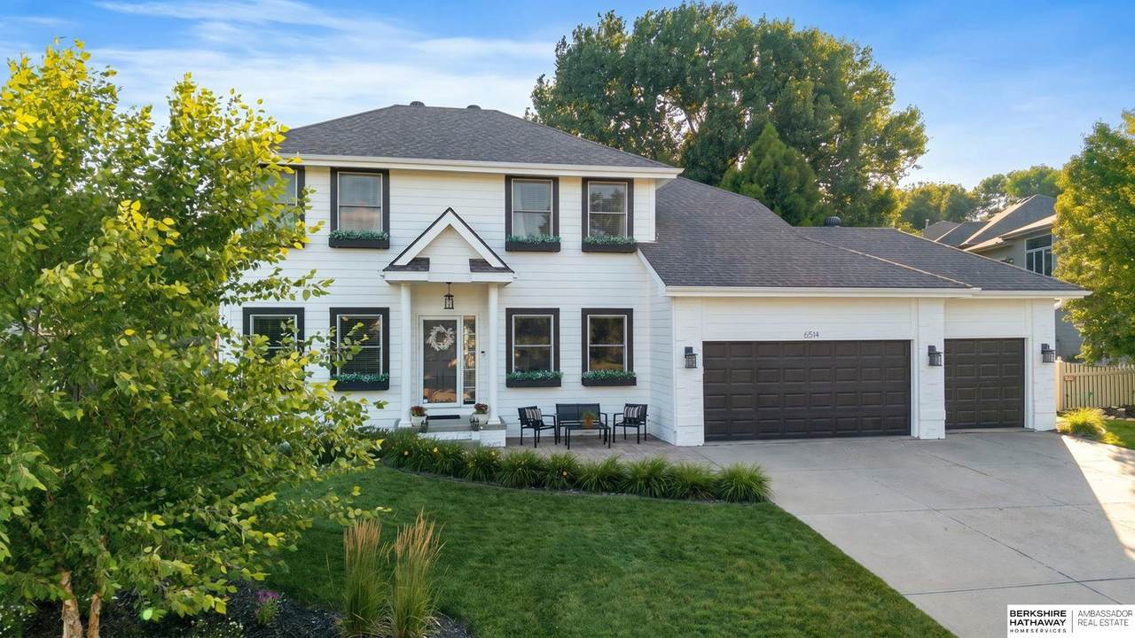 6514 170th Avenue - Photo 1