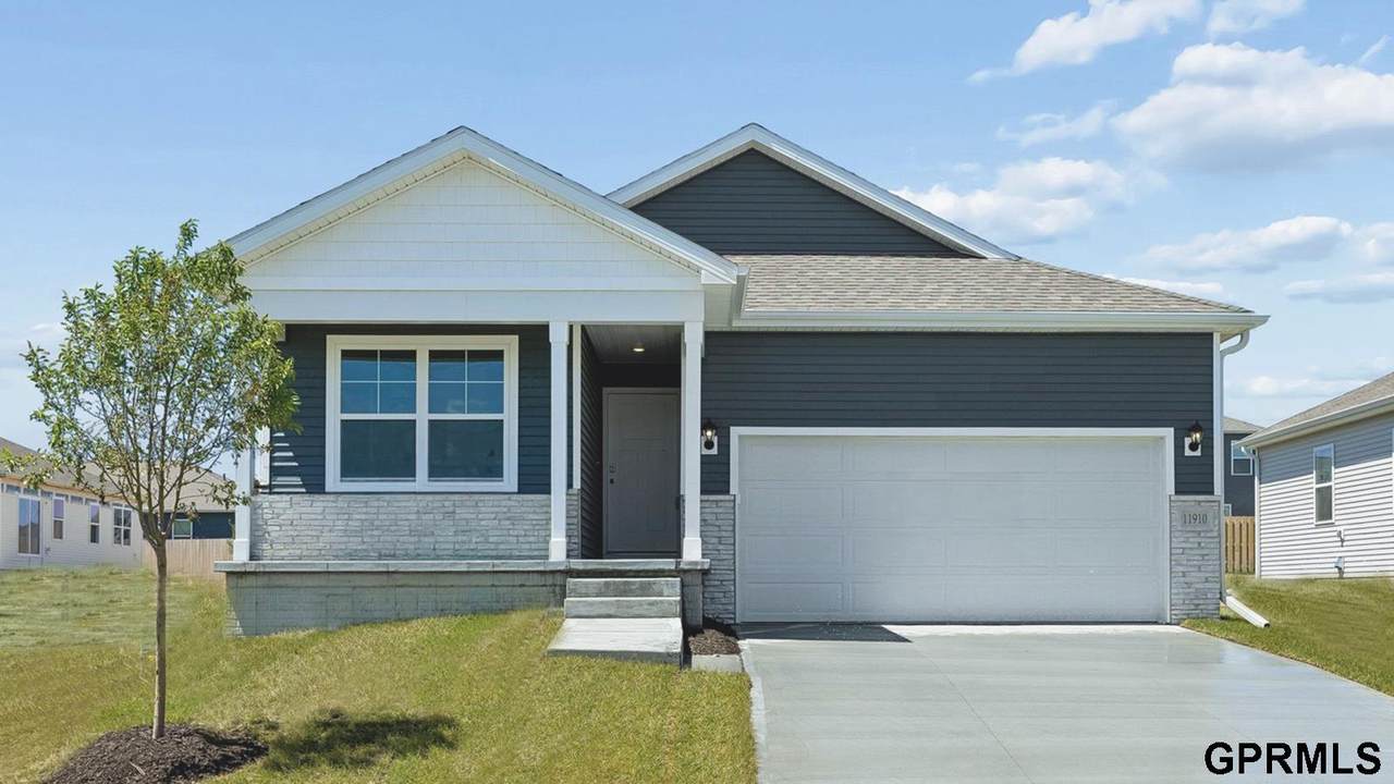 11462 Stony Point Drive - Photo 1