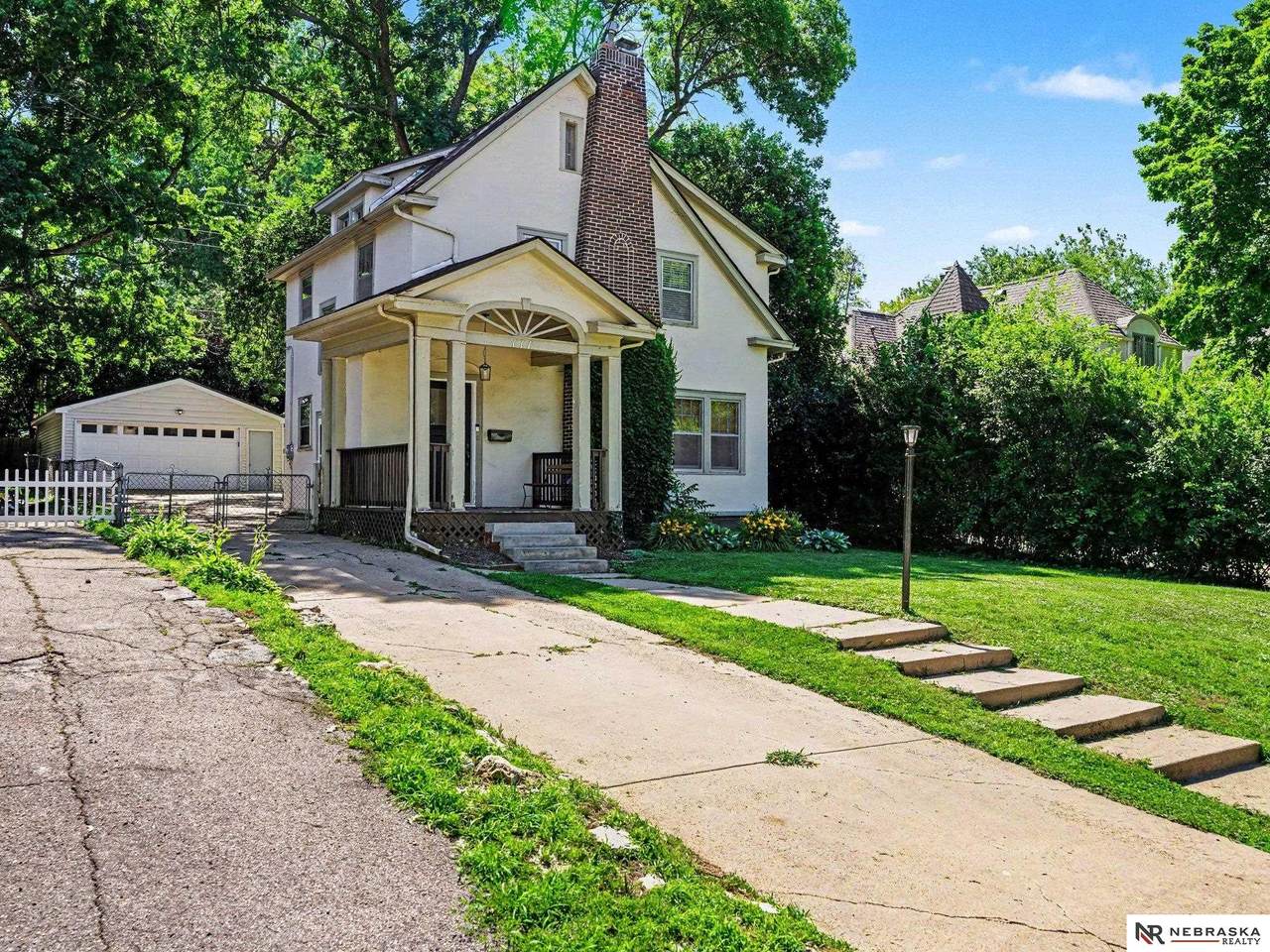 111 50th Street - Photo 1