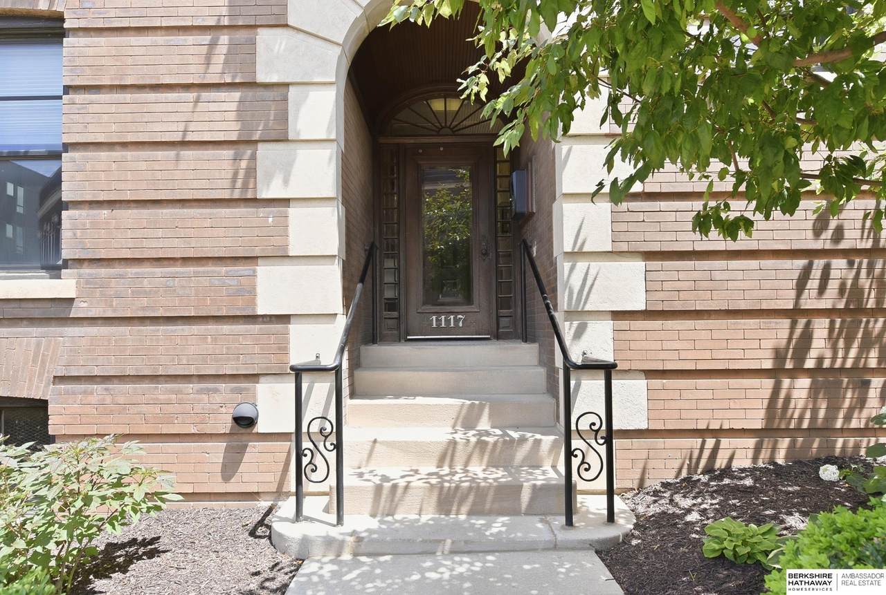 1117 10 Street - Photo 1