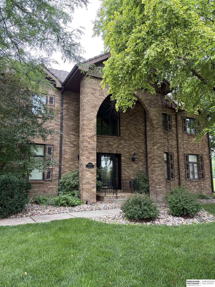 16767 J Circle - Photo 1