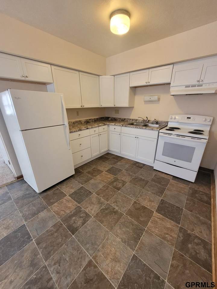 1810 Main Street - Photo 1